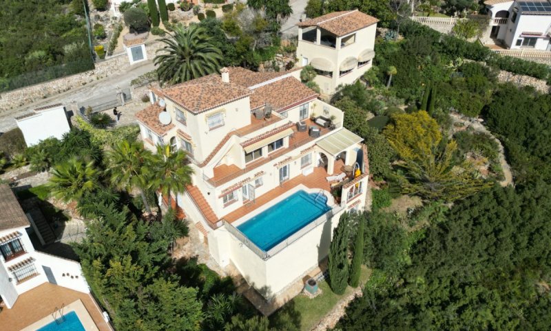Einzigartige Villa mit grandiosem Weitblick auf das Meer und die Berge in Monte Pego