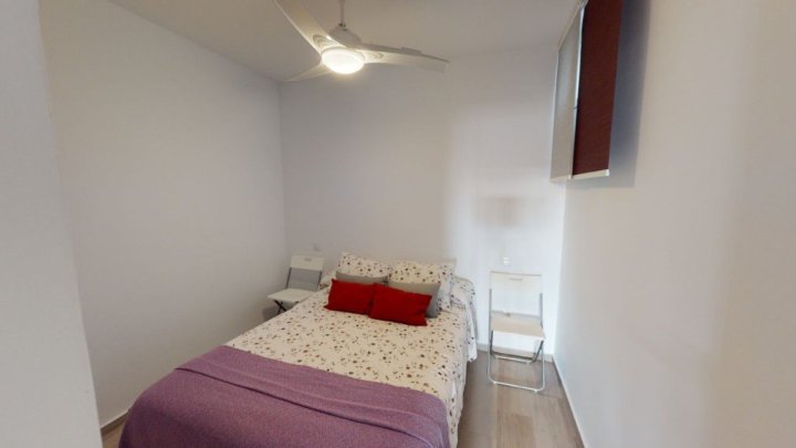 Renoviertes Erdgeschoß-Apartment in guter Lage