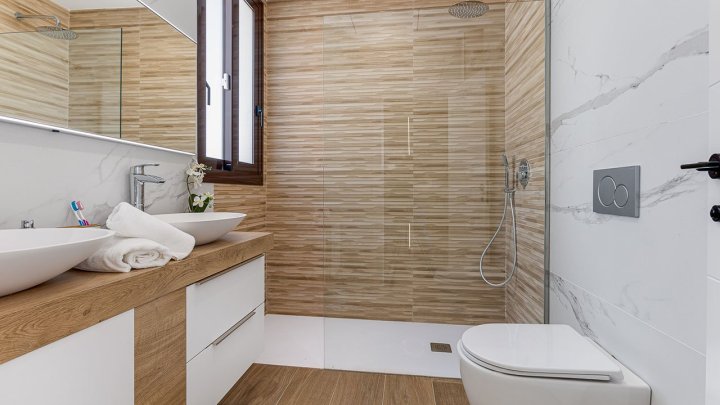 Exklusive Villen mit 3 - 4 Schlafzimmern, Privatpool und Dachterrasse mit Meerblick in wunderschöner Umgebung