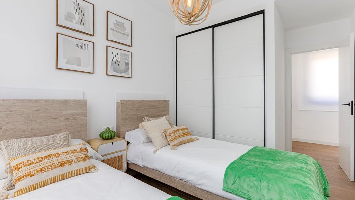 Exklusive Villen mit 3 - 4 Schlafzimmern, Privatpool und Dachterrasse mit Meerblick in wunderschöner Umgebung