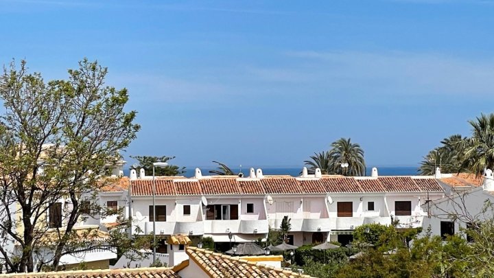 Gepflegte Strandvilla nur 200 Meter vom Meer entfernt 