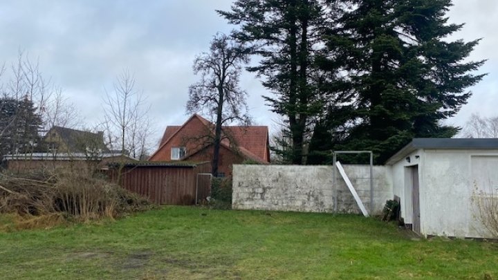 Hohenlockstedt: Baugrundstück mit positivem Bauvorbescheid in exponierter Lage! OTTO STÖBEN!