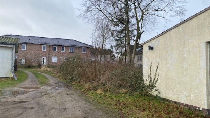Hohenlockstedt: Baugrundstück mit positivem Bauvorbescheid in exponierter Lage! OTTO STÖBEN!