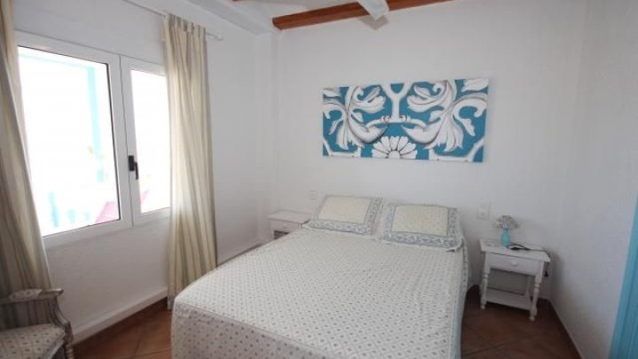 Strandvilla mit Pool, 2 Wohnungen und direktem Zugang zum Dünenstrand von Oliva