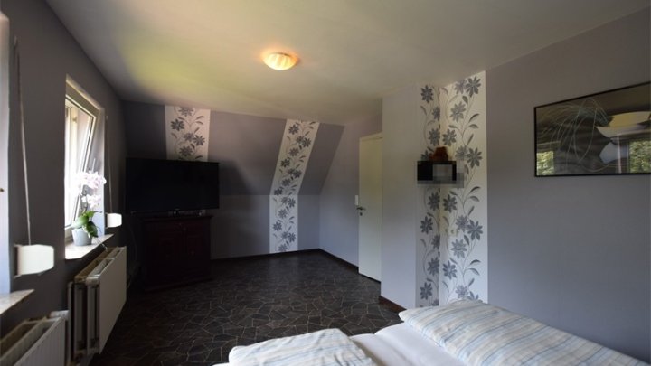 Platz für fast alles! Einfamilienhaus in Hattstedt (Nähe Husum) - OTTO STÖBEN GmbH.