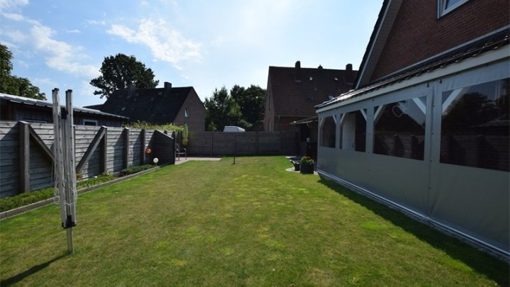 Platz für fast alles! Einfamilienhaus in Hattstedt (Nähe Husum) - OTTO STÖBEN GmbH.