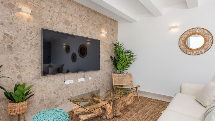 Wunderschöne eingeschossige Villen mit 3 Schlafzimmern, 2 Bädern, Dachterrasse, Privatpool und Kfz-Stellplatz