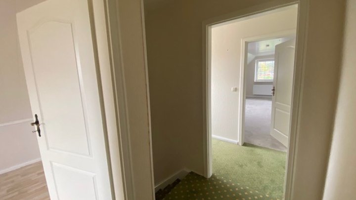 4 Zimmer Wohnung im Dachgeschoss! Stellplatz inklusive ! Brunsbüttel! Otto Stöben GmbH