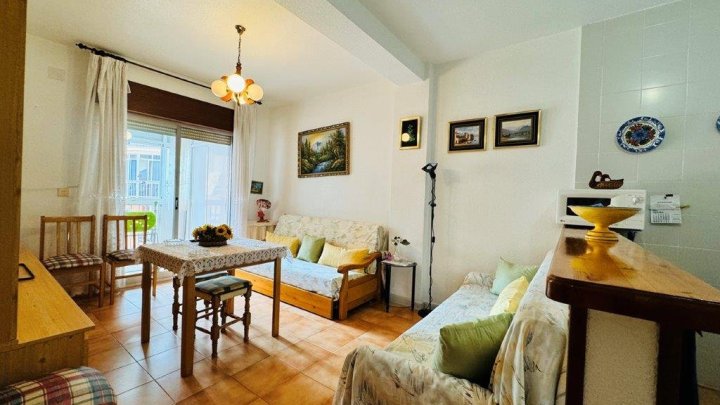 Appartement mit 1 Schlafzimmer und 1 Bad im Zentrum von La Mata nur 300 m vom Strand