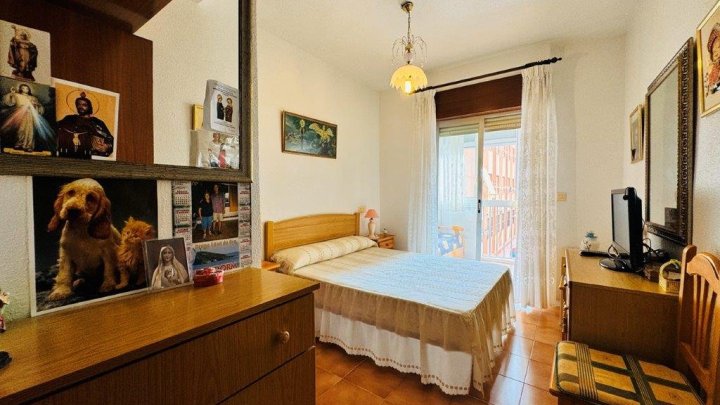 Appartement mit 1 Schlafzimmer und 1 Bad im Zentrum von La Mata nur 300 m vom Strand