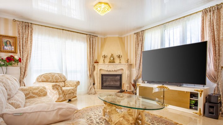 Einzigartige Villa neben dem La Sella Golf Resort mit freiem Blick und in perfektem Zustand