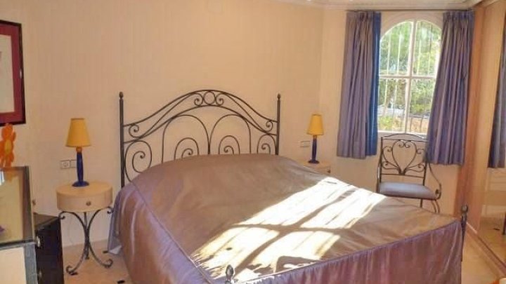Fantastische Villa mit Meerblick, 5 Schlafzimmern, 4 Bädern, Privatpool und Garage