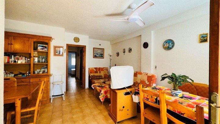 Appartement mit 3 Schlafzimmern und 1 Bad nur 50 m vom wunderschönen Sandstrand