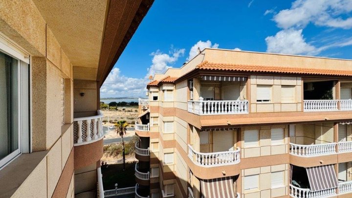 Appartement mit 2 Schlafzimmern, 1 Bad und Gemeinschaftspool nur 300 m vom Strand