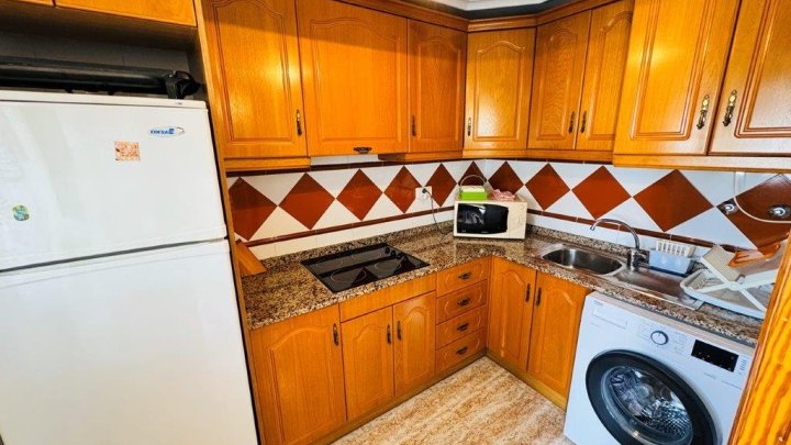 Appartement mit 2 Schlafzimmern, 1 Bad und Gemeinschaftspool nur 300 m vom Strand