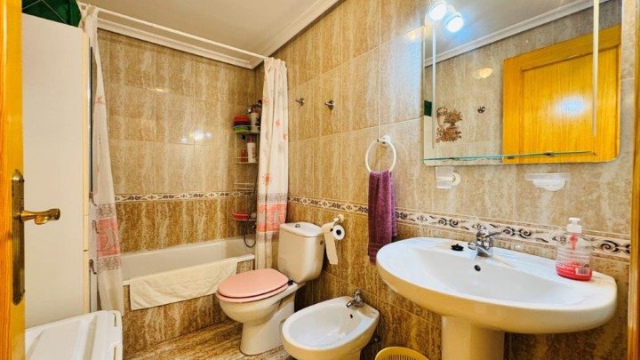 Appartement mit 2 Schlafzimmern, 1 Bad und Gemeinschaftspool nur 300 m vom Strand