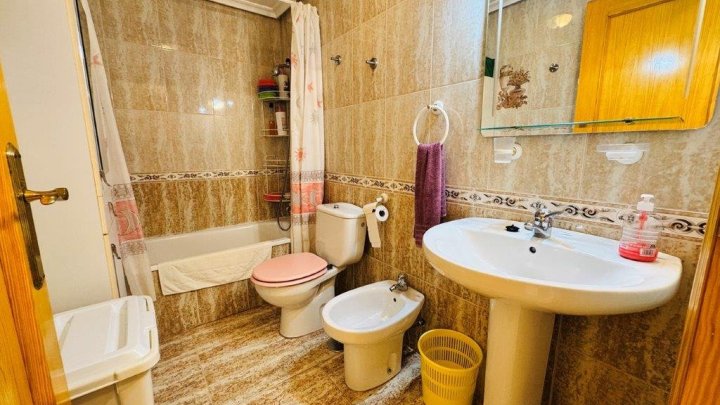 Appartement mit 2 Schlafzimmern, 1 Bad und Gemeinschaftspool nur 300 m vom Strand
