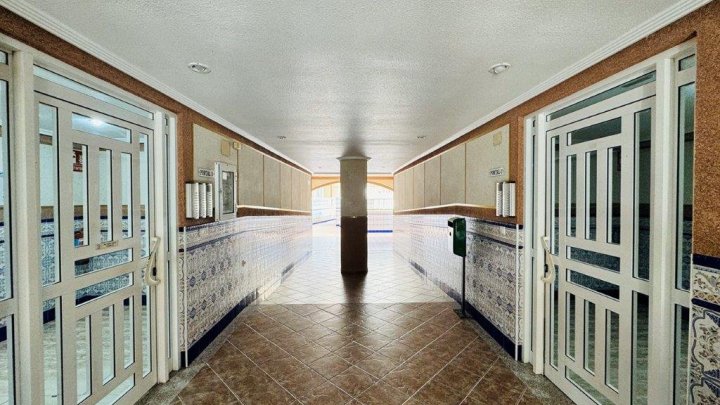 Appartement mit 2 Schlafzimmern, 1 Bad und Gemeinschaftspool nur 300 m vom Strand