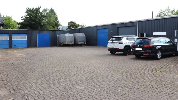 Werkstatt+Halle+Lager+Büro in Neumünster Einfeld! OTTO STÖBEN!