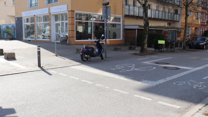 Kiel Holtenauerstraße: Großzügiges Teileigentum im EG zu erwerben! OTTO STÖBEN!