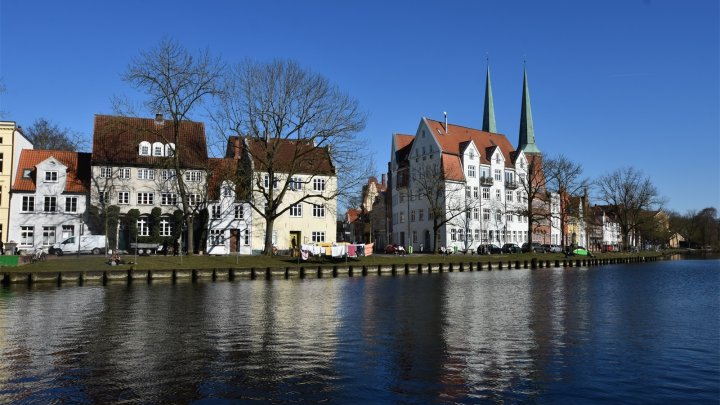 2 Zi. ETW in Backsteinrenaissance, zwischen Dom & Trave, Lübecker Altstadtinsel OTTO STÖBEN GmbH