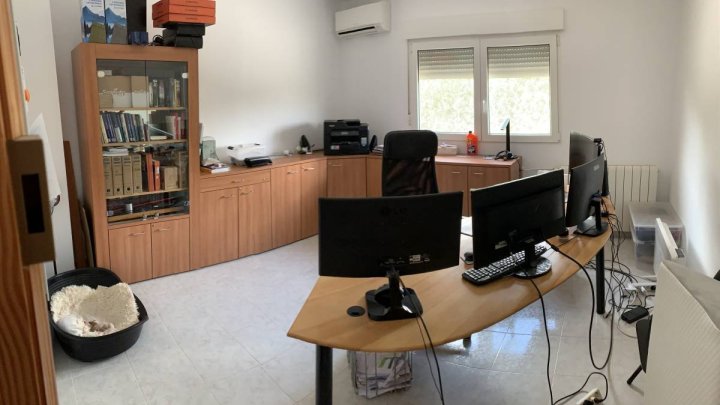 Exklusive Villa mit 3 Schlafzimmern, 2 Bädern, Privatpool, Garage und traumhaftem Meer- und Küstenpanorama