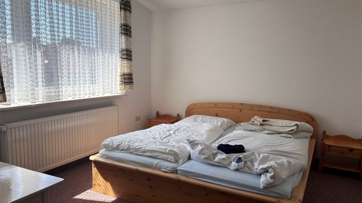 Vielseitiger Resthof mit 2 Wohneinheiten zwischen HH-Norderstedt - Neumünster OTTO STÖBEN GmbH