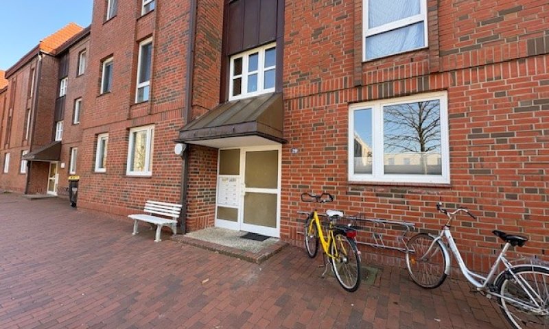 NUR MIT WBS! 2,5 Zimmer Wohnung DG in beliebter Lage in Brunsbüttel Otto Stöben GmbH