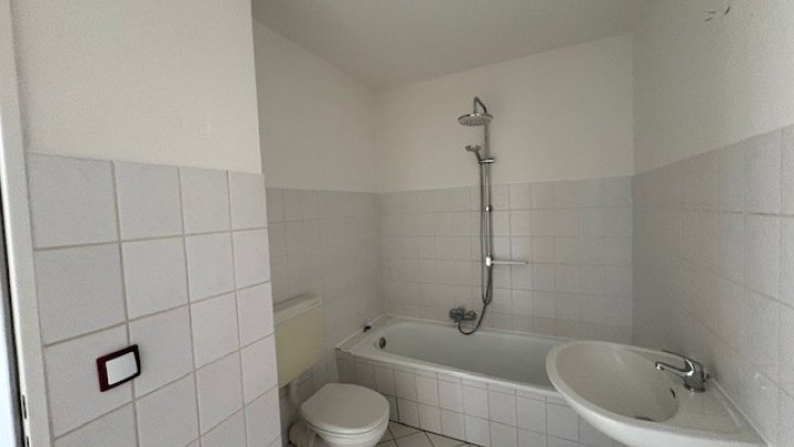NUR MIT WBS! 2,5 Zimmer Wohnung DG in beliebter Lage in Brunsbüttel Otto Stöben GmbH