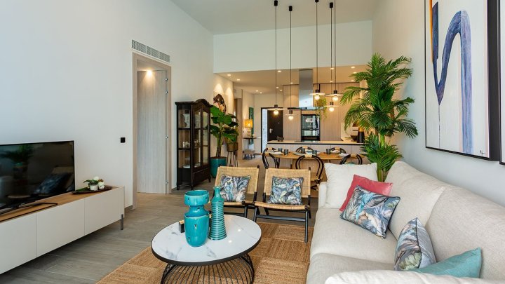 Doppelhaushälften mit 3 Schlafzimmern, 2 Bädern, Dachterrasse, Keller, Klimaanlage und Privatpool in der wunderschönen Golfanlage La Finca Resort
