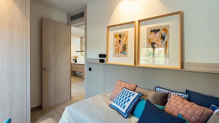 Doppelhaushälften mit 3 Schlafzimmern, 2 Bädern, Dachterrasse, Keller, Klimaanlage und Privatpool in der wunderschönen Golfanlage La Finca Resort