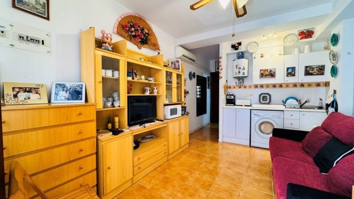Erdgeschoss-Wohnung mit 1 Schlafzimmer und 1 Bad nur 300 m vom Strand