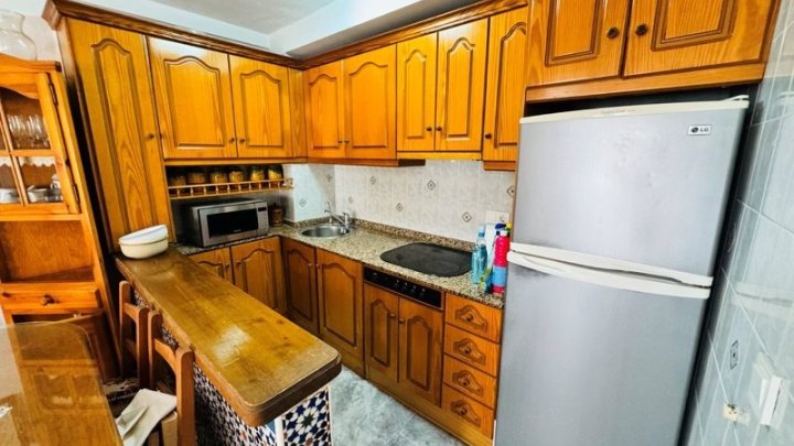 Reihenhaus mit 5 Schlafzimmern und 3 Bädern nur 300 m vom Strand
