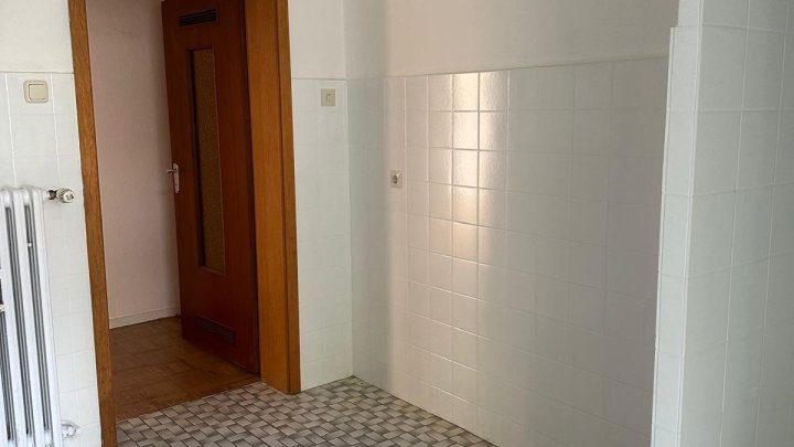 2-ZW in der Stoschstr. 9a in Kiel zu vermieten! OTTO STÖBEN GmbH