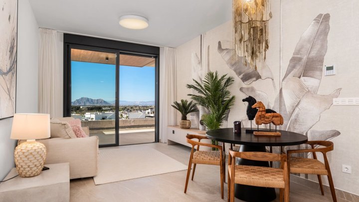 Penthouse-Wohnungen mit 3 Schlafzimmern, 2 Bädern, Dachterrasse, WC, Privatpool und Einbauküchen mit Elektrogeräten