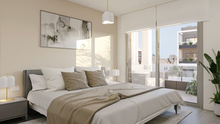 Appartements mit 2 Schlafzimmern, 2 Bädern, Fußbodenheizung in Bädern, Klimaanlage und Gemeinschaftspool nur 300 m vom Strand