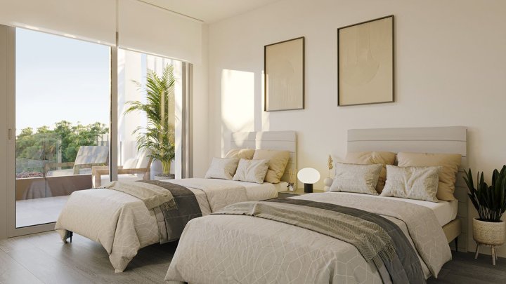Maisonette-Wohnungen mit 3 Schlafzimmern, Dachterrasse, Fußbodenheizung in Bädern, Klimaanlage und Gemeinschaftspool nur 300 m vom Strand
