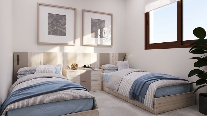 Appartements mit 3 Schlafzimmern, 2 Bädern, Fußbodenheizung, Klimaanlage und Gemeinschaftspool nur 250 m vom Meer