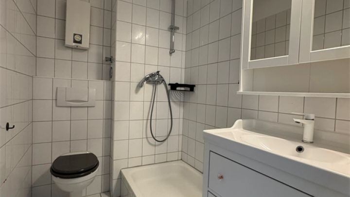 2-ZW in der Saarbrückenstr. 168 in Kiel zu vermieten! OTTO STÖBEN GmbH