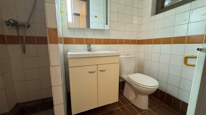 Einfamilienhaus-Bungalow mit Charme und Potential in Suchsdorf zu verkaufen - OTTO STÖBEN GmbH