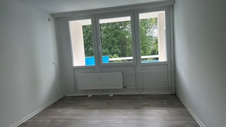 3-ZW in der Helsinkistr. 76 in Kiel zu vermieten! OTTO STÖBEN GmbH