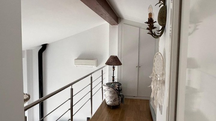 Schöne komplett und hochwertig renovierte Steinfassaden Finca mit Pool, Garagen u. vielen Extras
