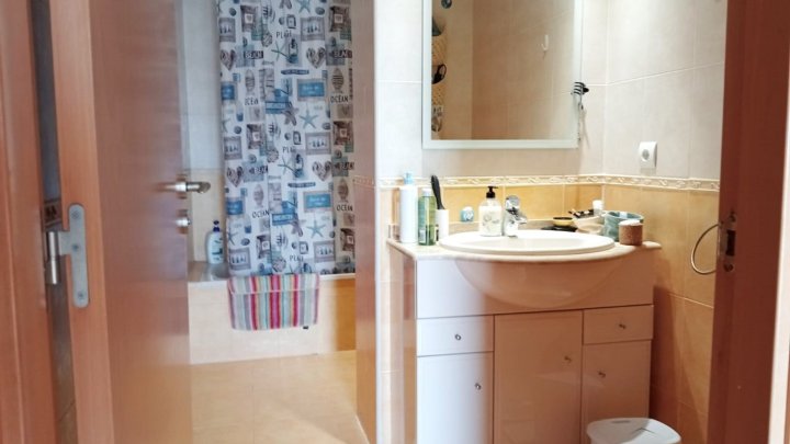 Attraktives Penthouse mit 2 Schlafzimmern in der Nähe des Sportzentrums von Dénia