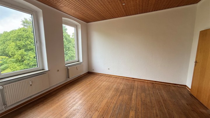 2-ZW in der Werderstr. 13 in Neumünster zu vermieten! OTTO STÖBEN GmbH