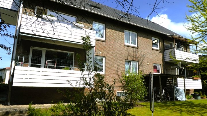 Ostseebad Schönberg: Unbefristet vermietete 3-Zimmer-Wohnung mit Balkon und Stellplatz