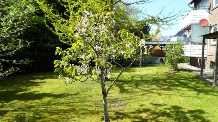Ostseebad Schönberg: Unbefristet vermietete 3-Zimmer-Wohnung mit Balkon und Stellplatz