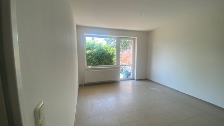 Nur mit WBS!! Schöne Terrassenwohnung: 2 Zimmer im Erdgeschoss - ab sofort - Otto Stöben GmbH