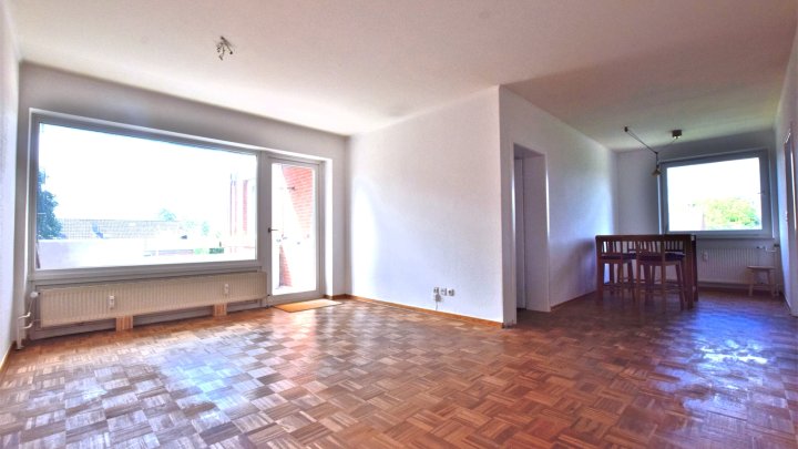 Ostseebad Eckernförde: Bezugsfreie 3-Zimmer-ETW mit sonniger Loggia + Stellplatz OTTO STÖBEN GMBH