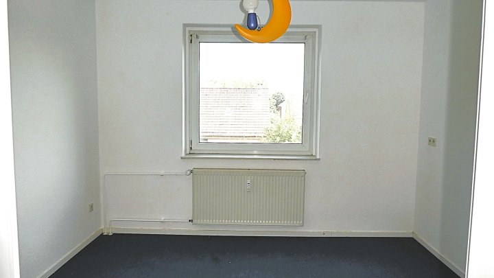 Ostseebad Eckernförde: Bezugsfreie 3-Zimmer-ETW mit sonniger Loggia + Stellplatz OTTO STÖBEN GMBH