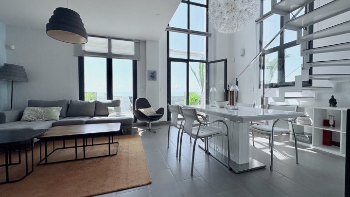 Maisonette-Wohnung mit 3 Schlafzimmern und 2 Bädern im Herzen des Golfplatzes Las Ramblas de Campoamor